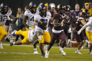 WVU FOOTBALL NOTEBOOK: Minnesota wins in the trenches in Guaranteed Rate Bowl